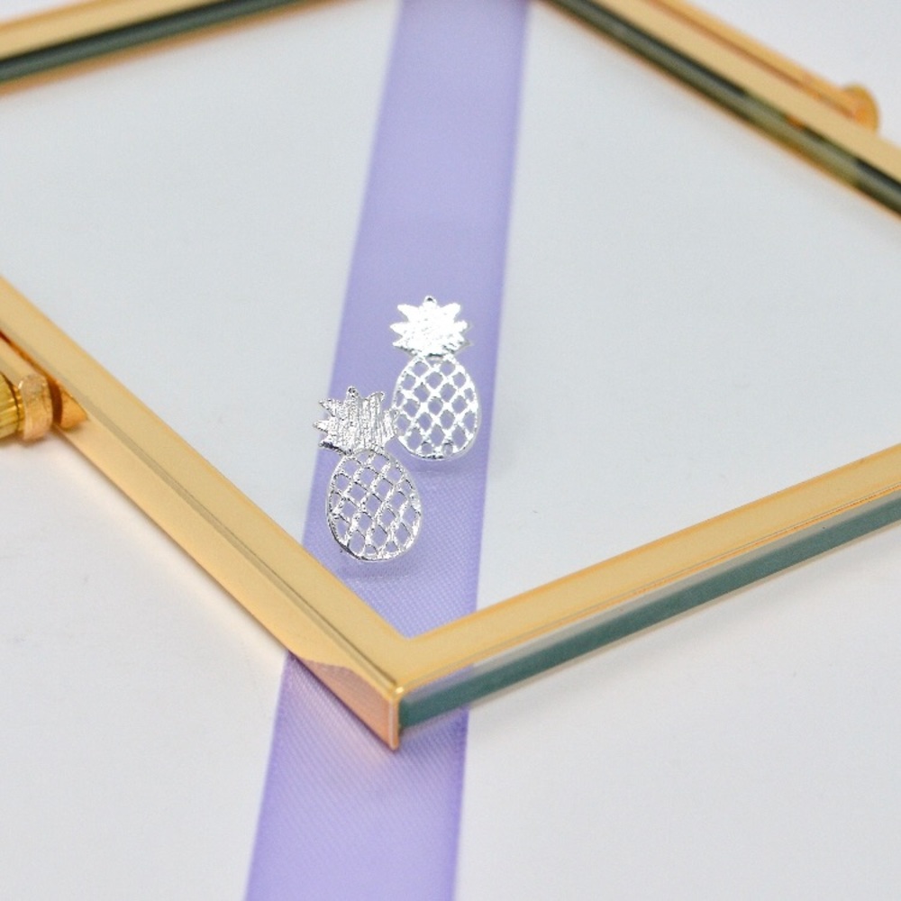 🎉 New Pineapple Stud Silver Plated Earrings